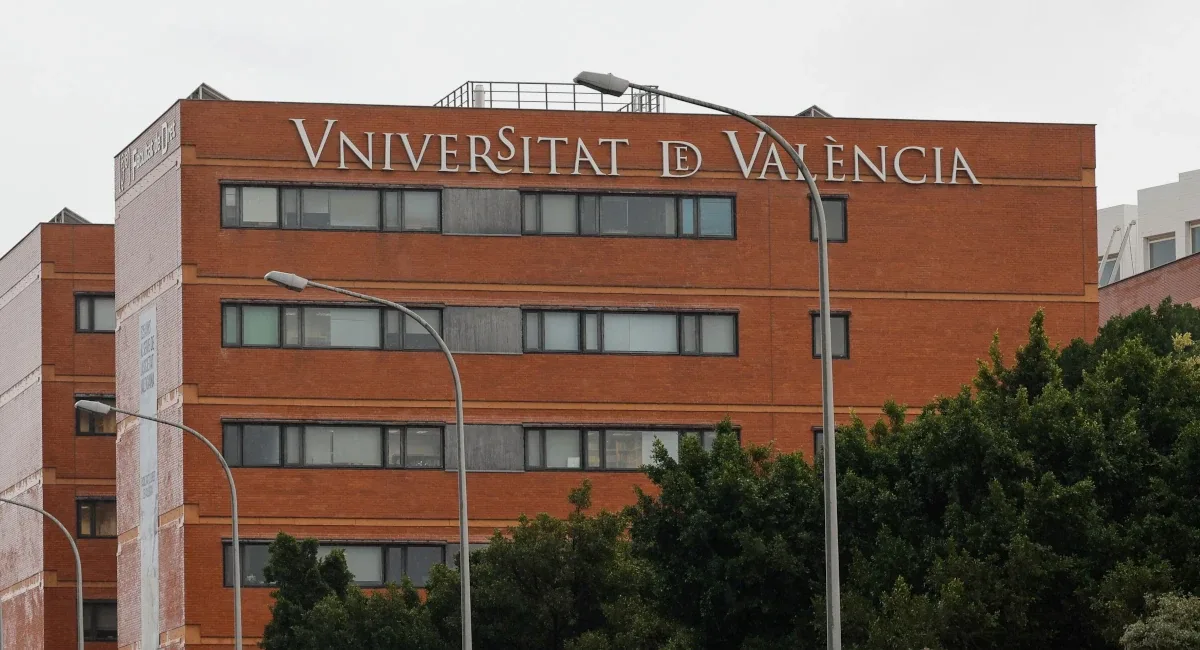 Clases Virtuales en Universidades de Valencia Hasta el 5 de Diciembre