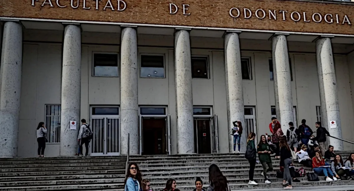 Informe revela que las universidades de Madrid y Cataluña son las peor financiadas y con las tarifas más altas