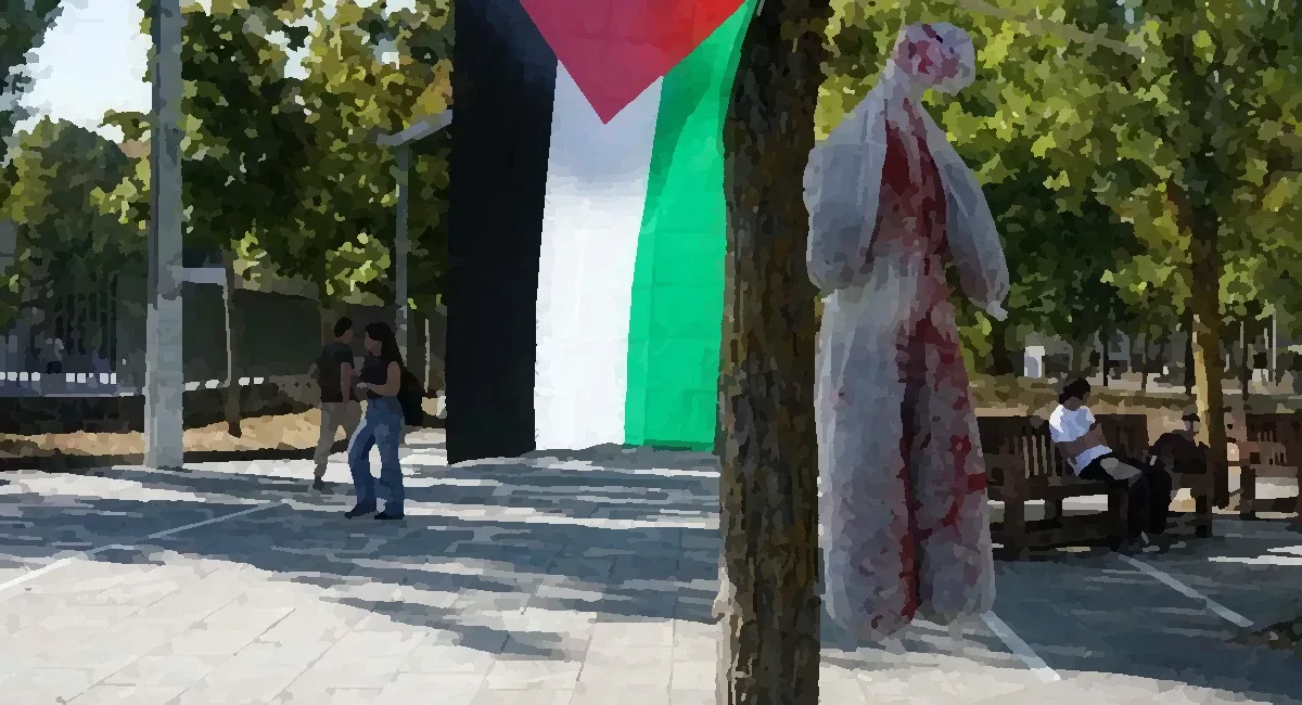 Muñecos ensangrentados y banderas palestinas en la Universidad Pública Vasca